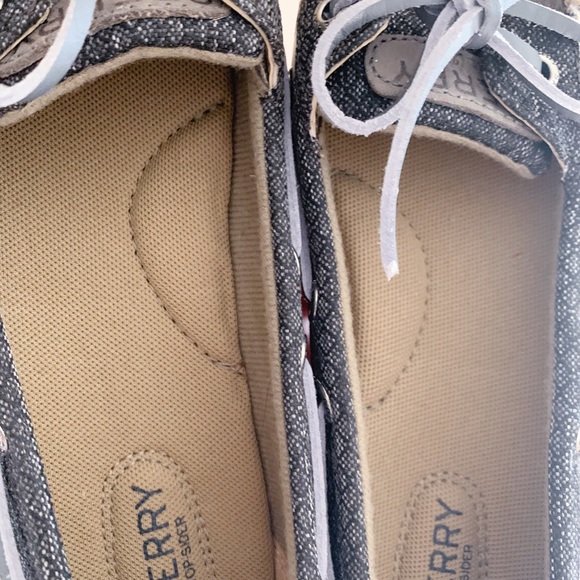 Sperry Shoes - Picture 4 of 5